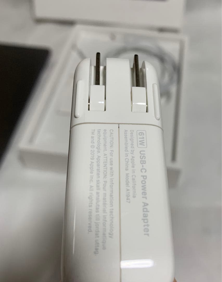 Macbook Pro 13インチ intel 32GBメモリ 2TBストレージ