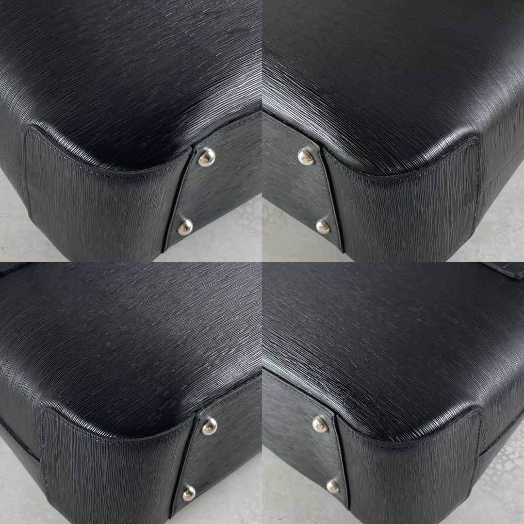 【未使用品】ペッレモルビダ キャピターノ 2室 2way A4可 黒 レザー