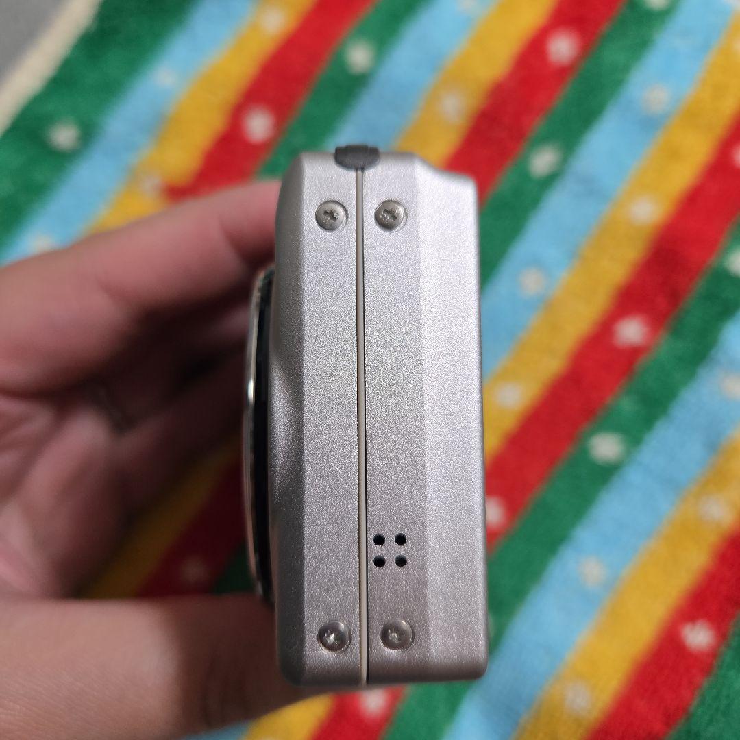 Fujifilm FinePix F60fd デジタルカメラ