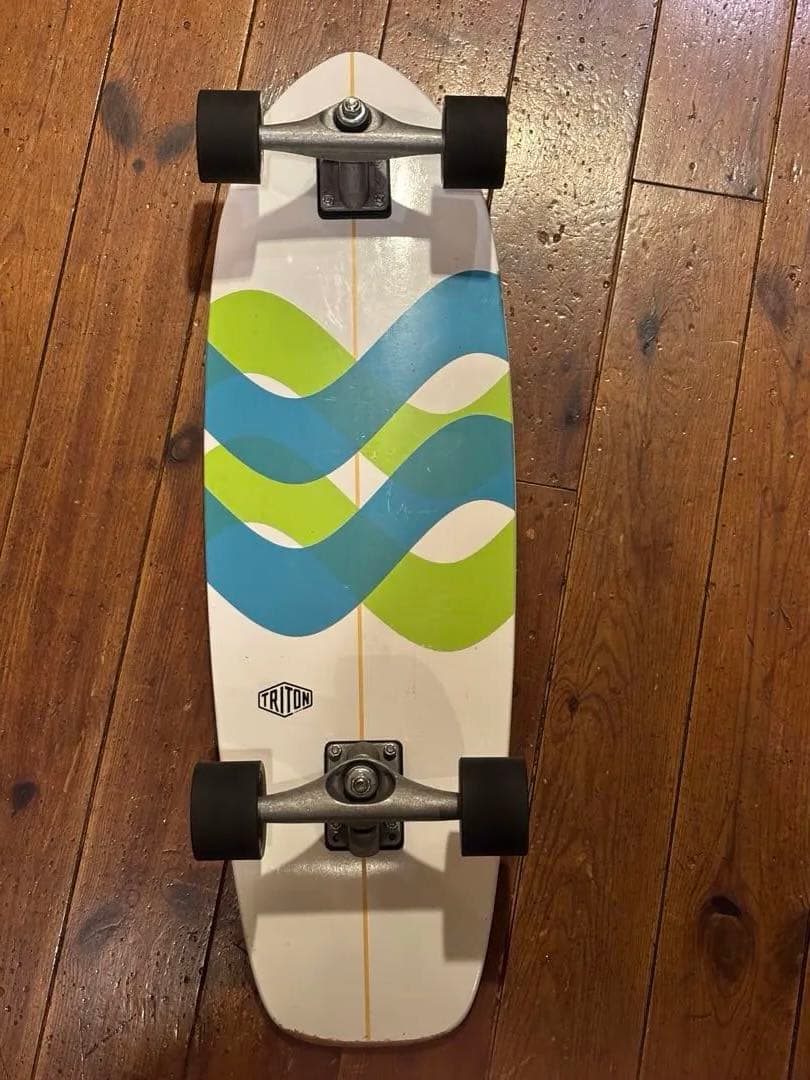 カーバー　トライトン　31インチ