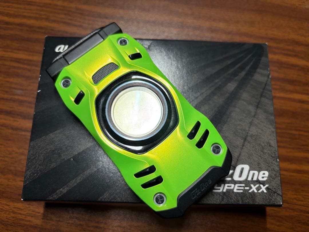 【判定○】G'zOne TYPE-XX KYY31 リキッドグリーン