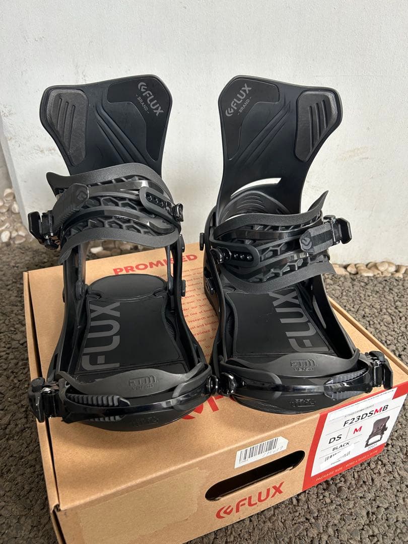 FLUX DS F230SMB ビンディング サイズM ブラック 22-23