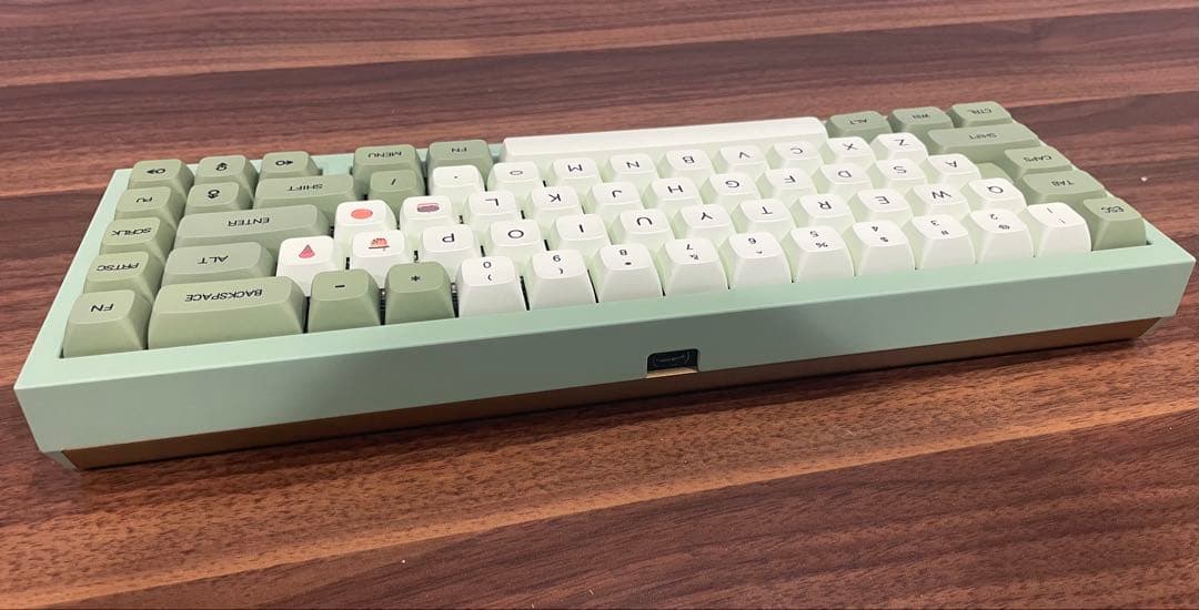 QwertyKeys QK65 R1 GREEN & GOLD メカニカル