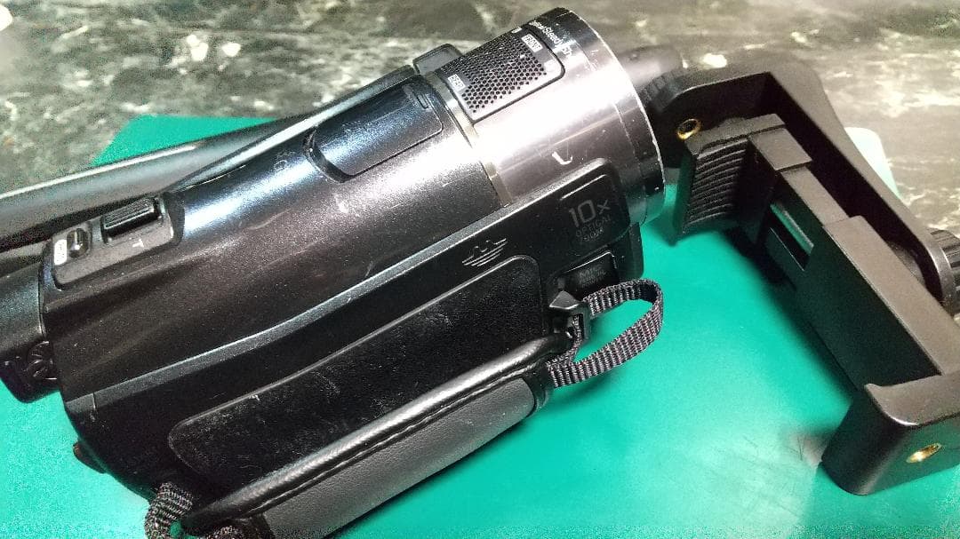 ソニーHDR-CX550 三脚セット バッテリー残量なく未確認の為、現状品