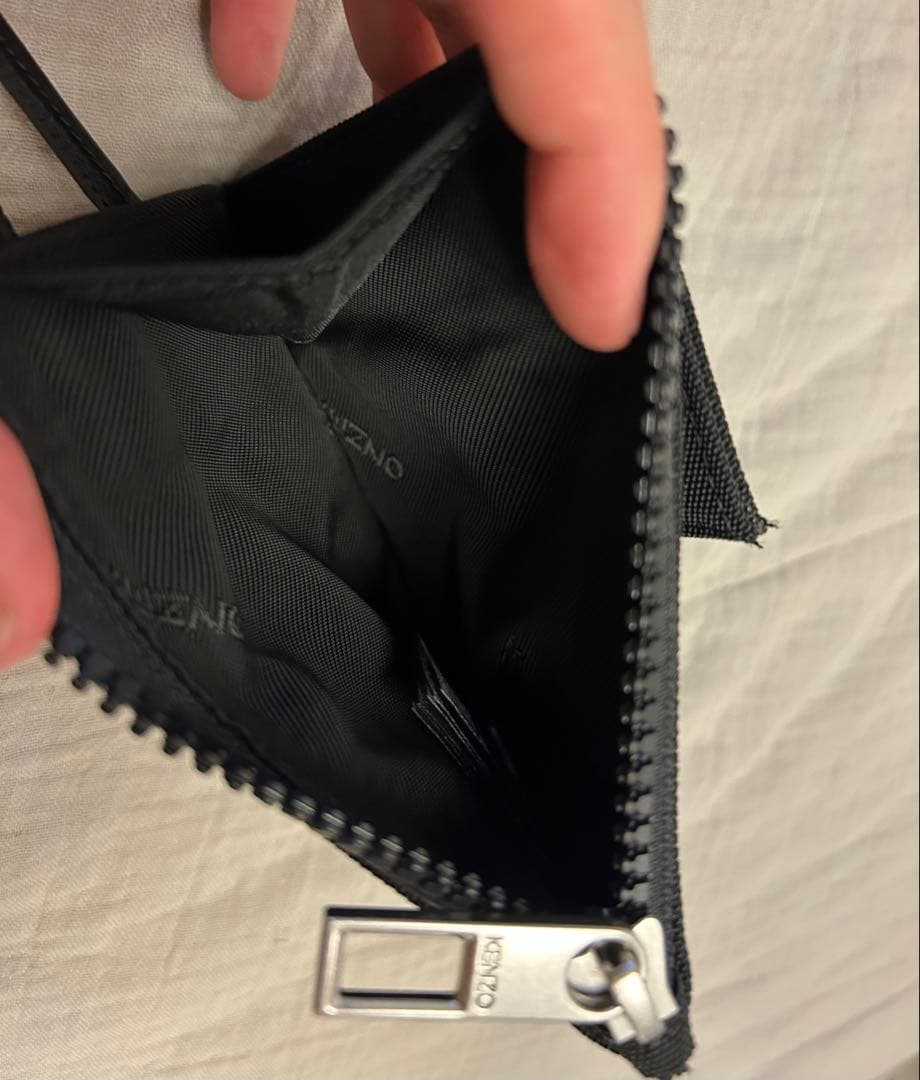 値下げ　KENZO　ケンゾー　ネックウォレット　カード、小銭入れ　中古品