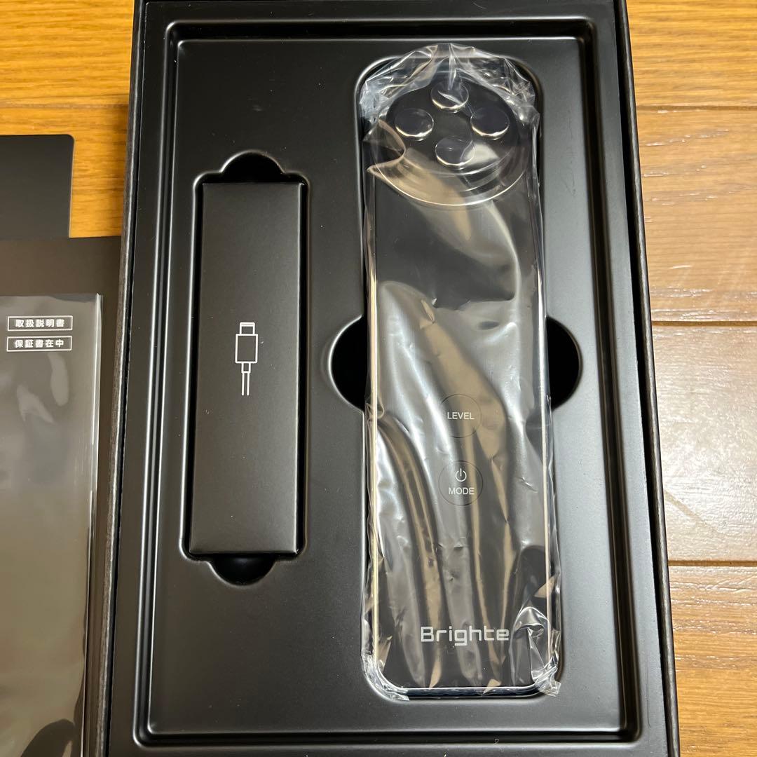 Brighte 美顔器 ELEKI LIFT / EMS エレキ リフトアップ