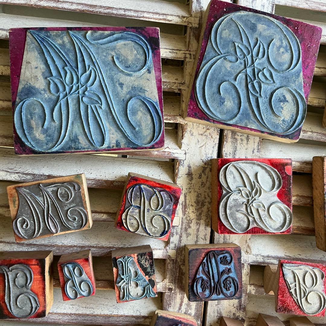 ♡沢山♡　フランス　アンティーク　刺繍　イニシャル　モノグラム　スタンプ