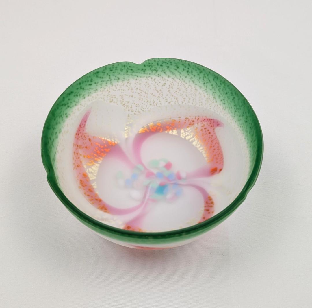 石井康治　花弁紋金彩手吹きガラス鉢