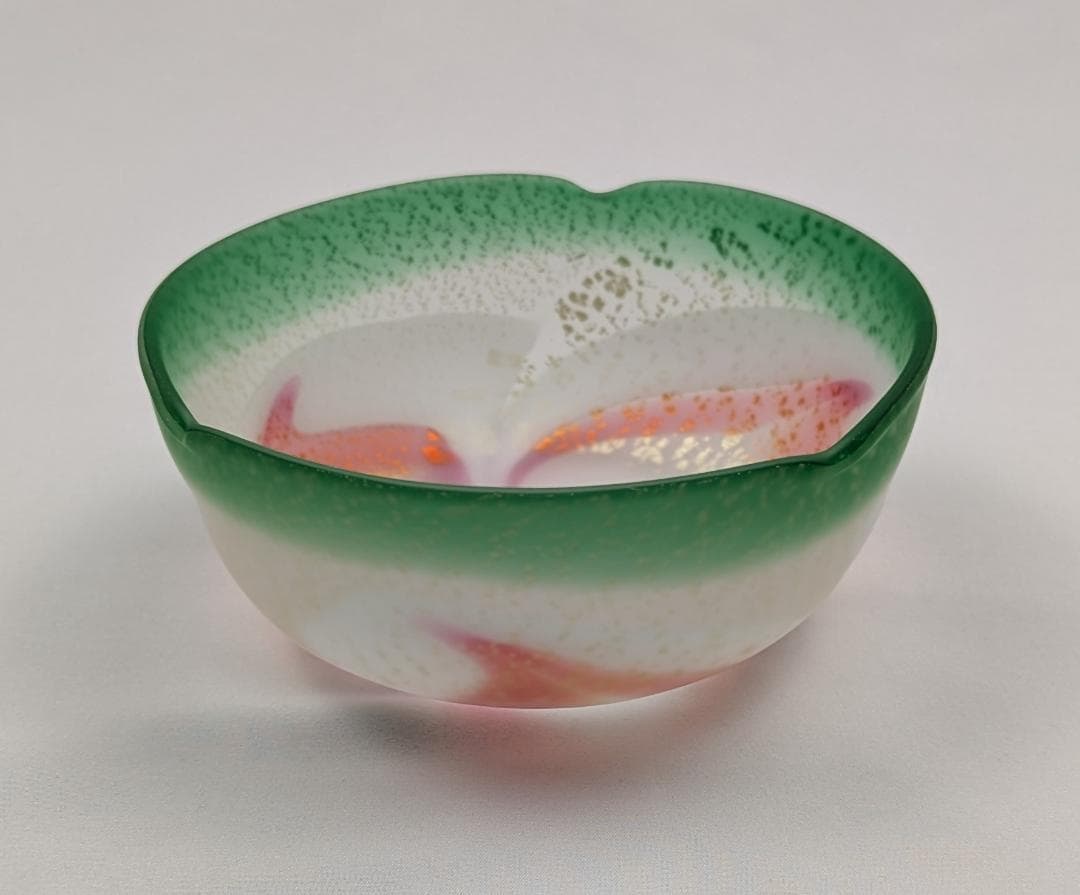 石井康治　花弁紋金彩手吹きガラス鉢