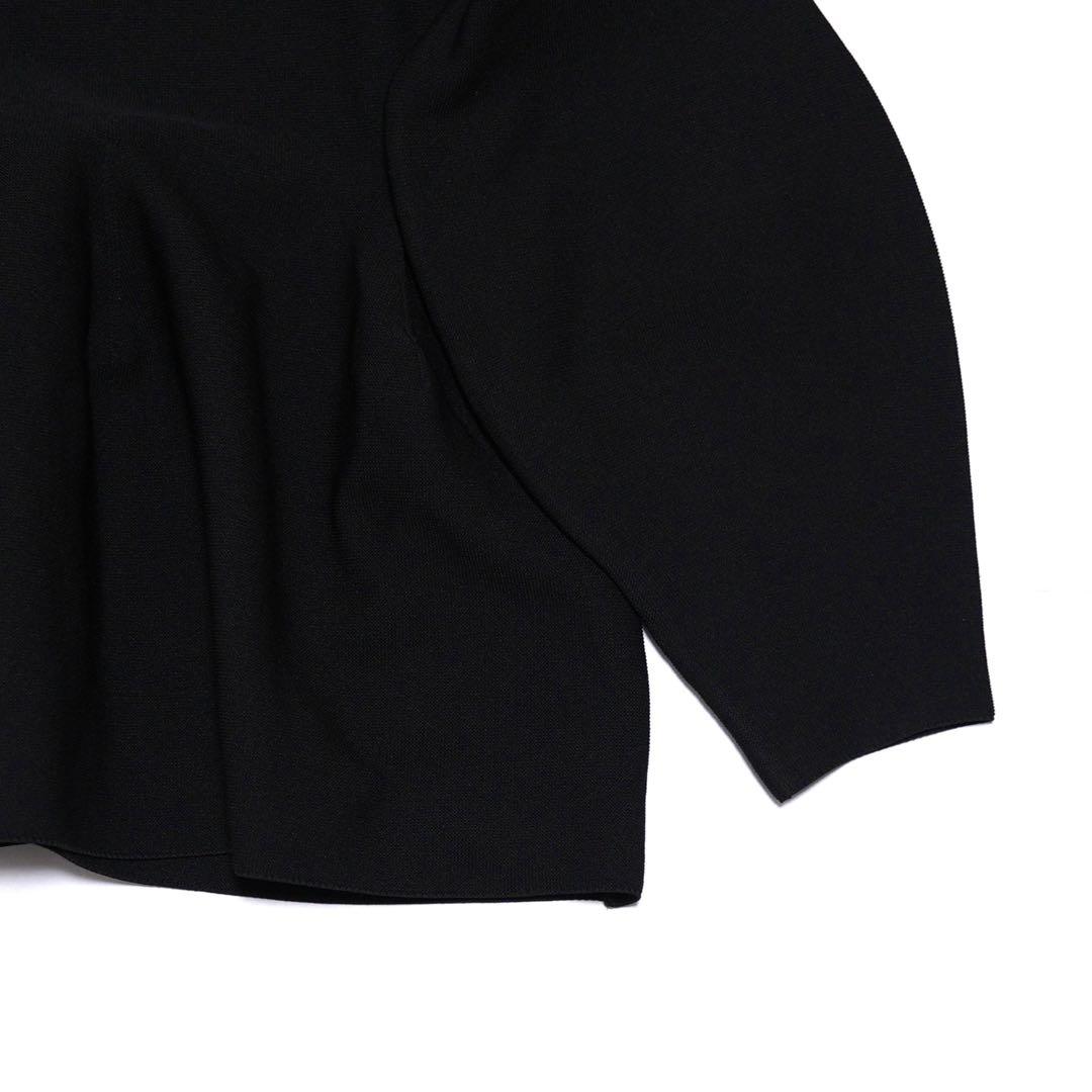 ella selectshop プルオーバー　スカラップニット襟付き　ブラック