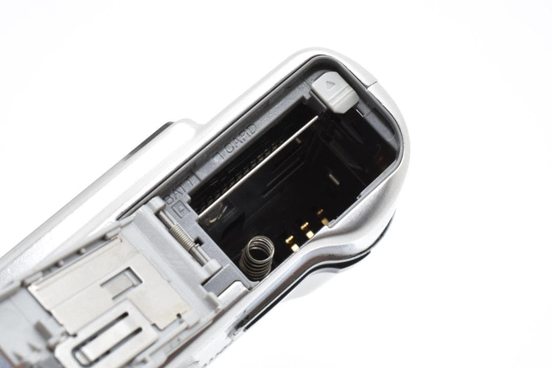 パナソニック DMC-TZ3 シルバー コンデジ 動作品 カメラ