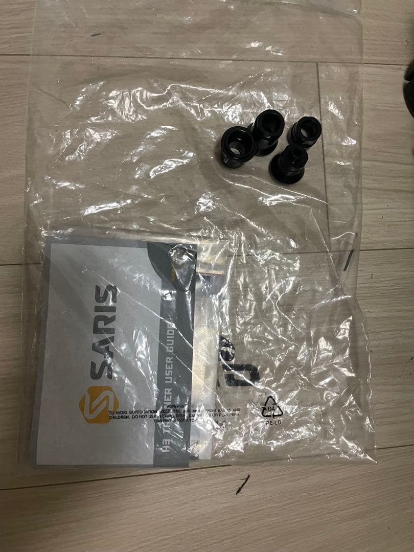 アクセサリー Saris H3