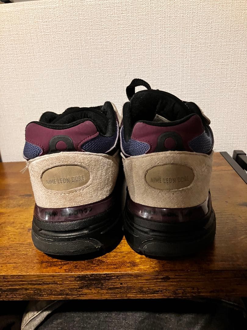 New Balance 993 エメレオンドレ