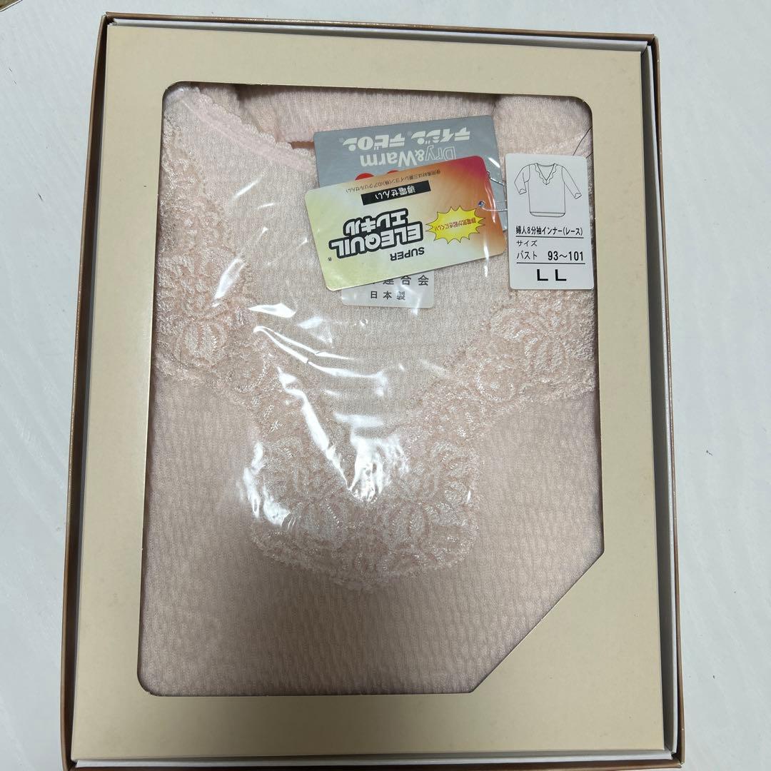 ひだまりレース付きピンク色LLサイズ上下セット　ラビセーヌ　新品