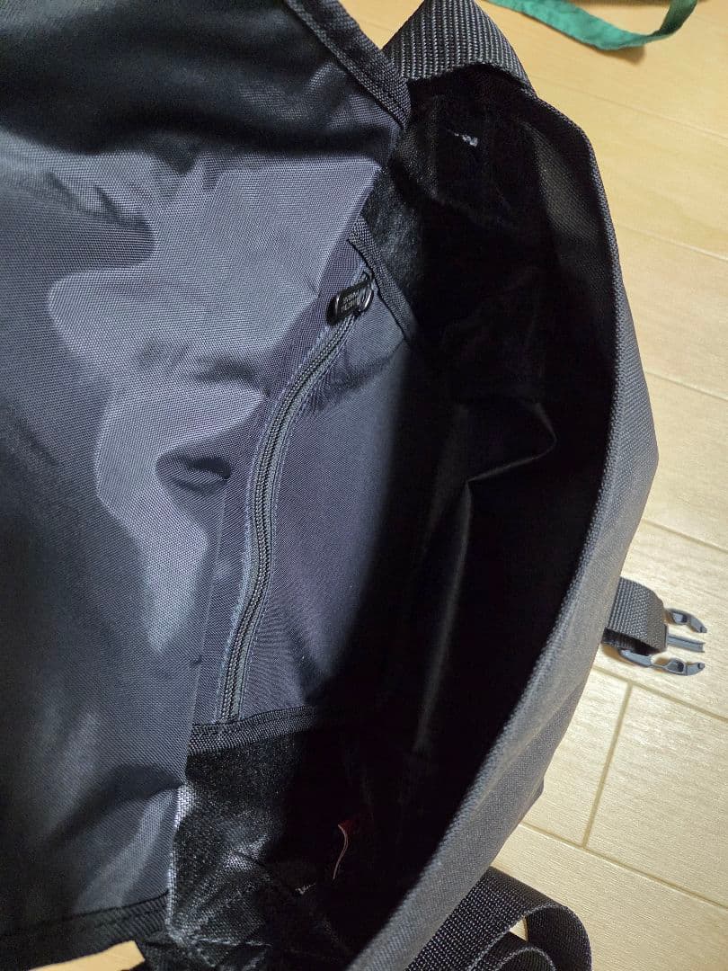 【限定品】メッセンジャーバッグ ポケモンコラボ