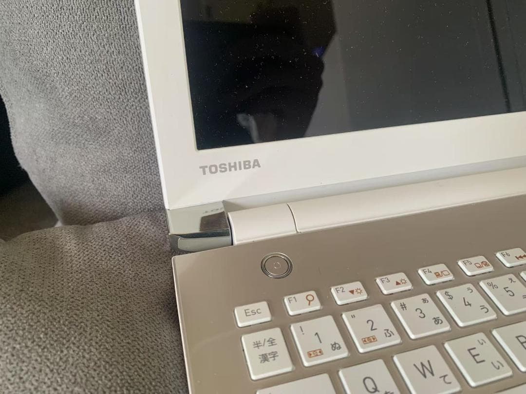 Dynabook 第8世代 i3-8130 Win10/8G/SSD 128GB