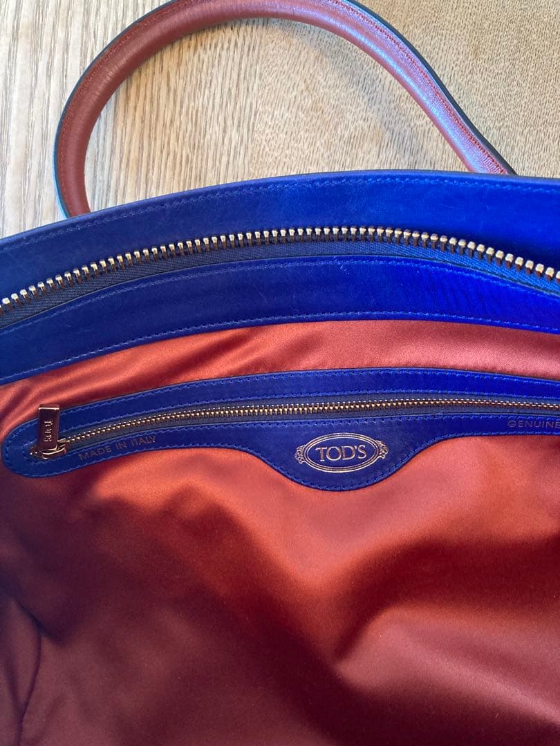 TOD'S ボルドー ハンドバッグ