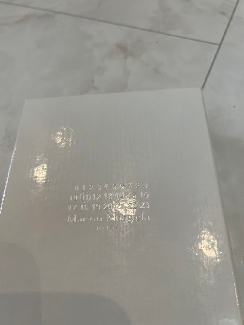 マルジェラ　黒レザー マネークリップ ジッパー付き