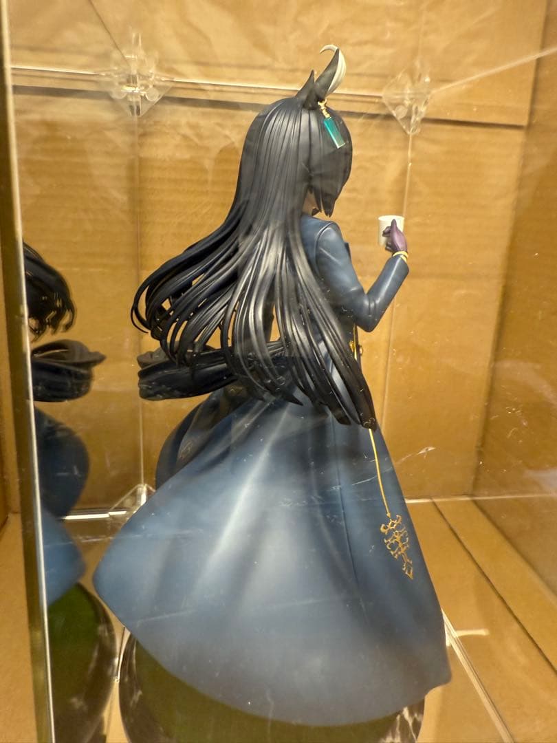 〈ウマ娘〉マンハッタンカフェ　1/7フィギュア