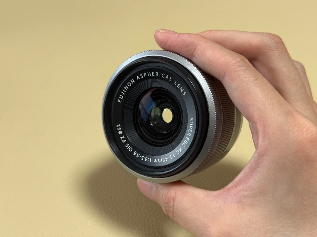T*y様 FUJIFILM X-A7 ミラーレスカメラ、15-45mmレンズキッ