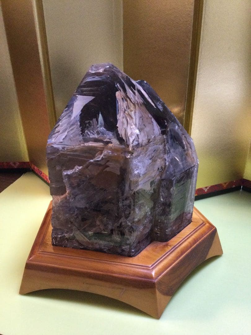 モリオン虹入りスーパーファントム、激レア、極上品モリオン原石　観賞石