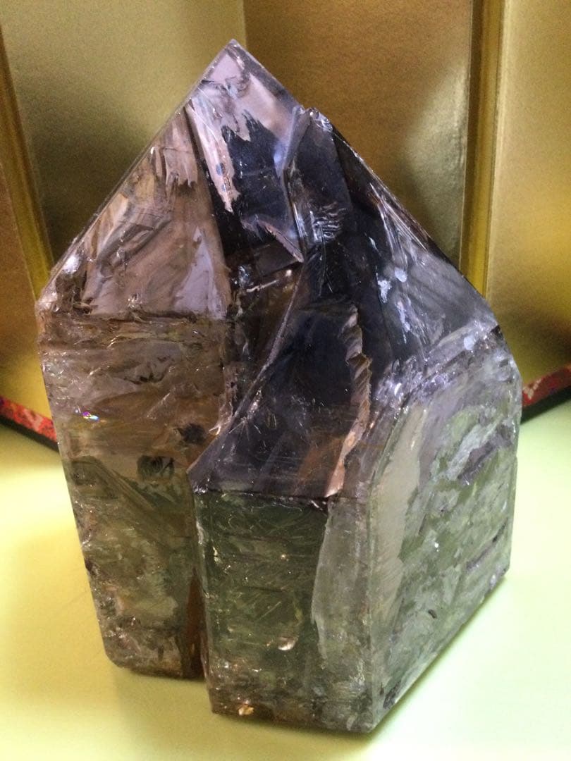 モリオン虹入りスーパーファントム、激レア、極上品モリオン原石　観賞石