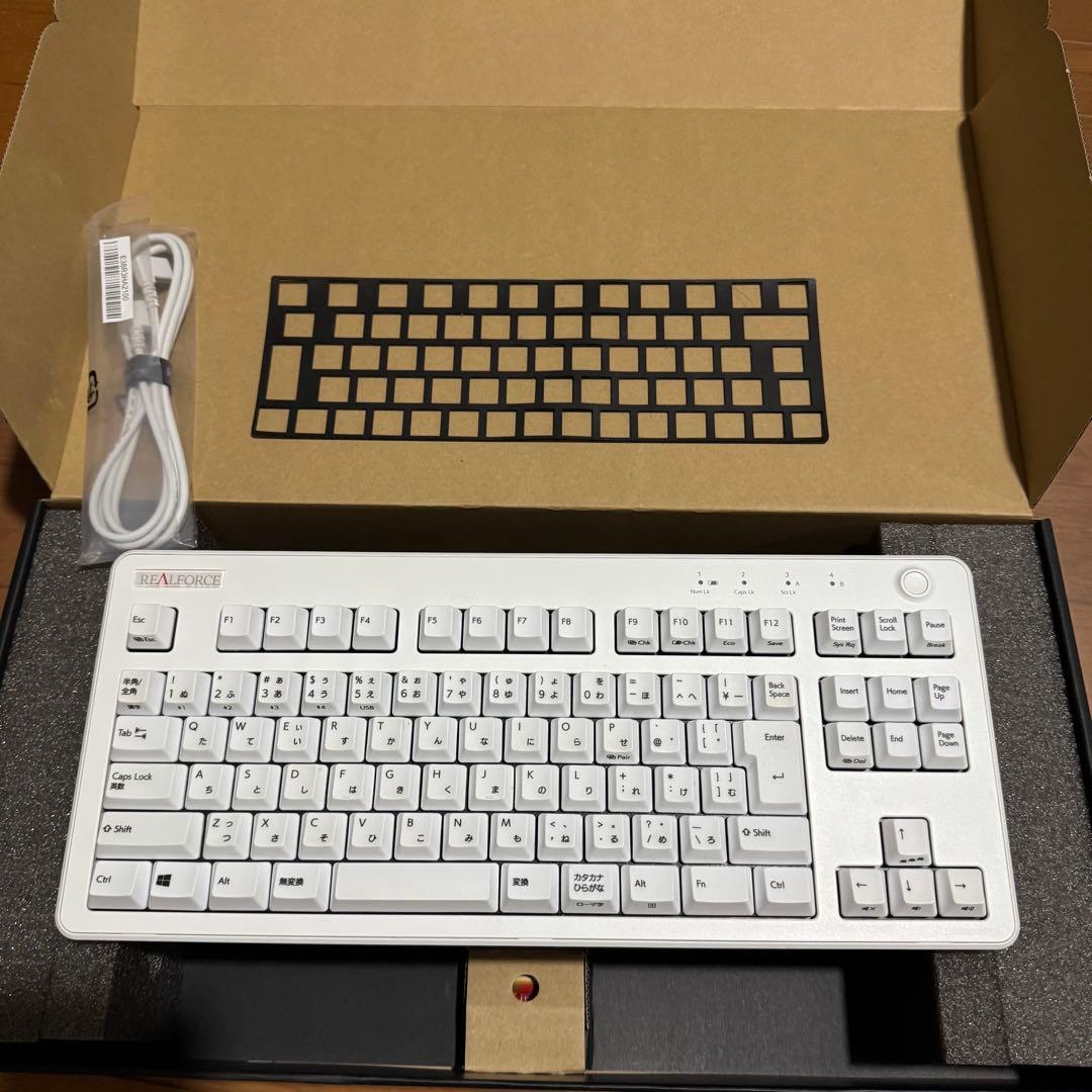 REALFORCE R3HC22 ホワイト キーボード　変荷重