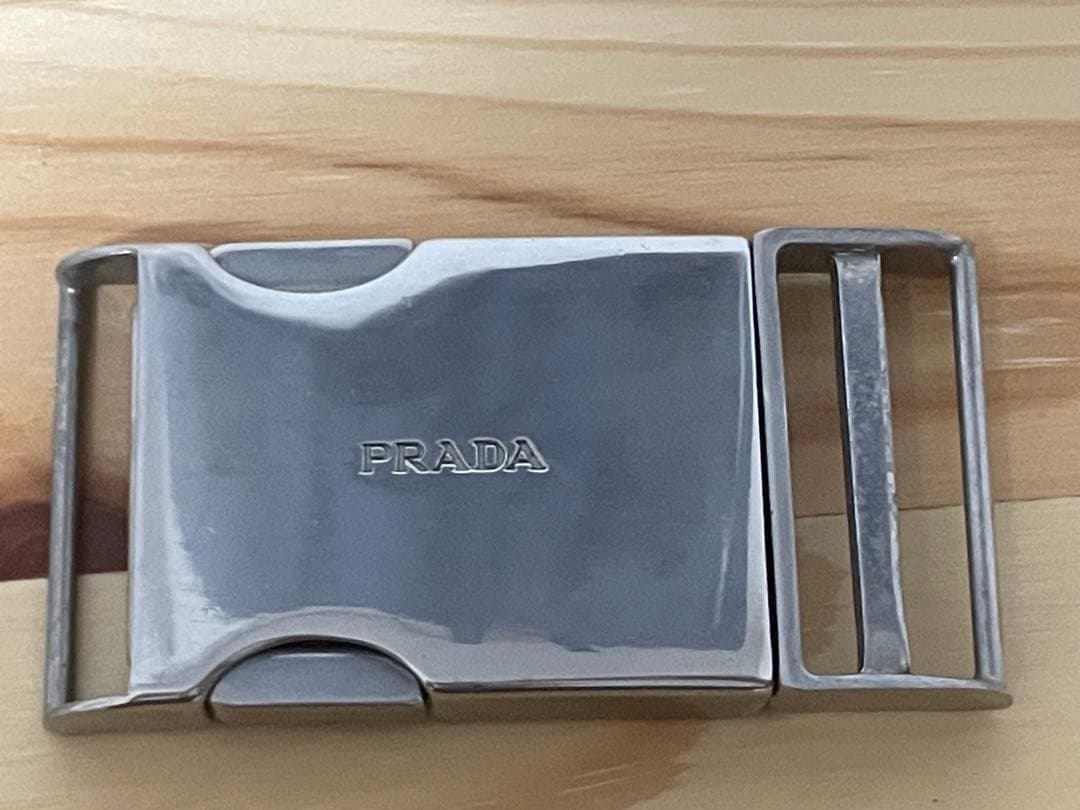 美品PRADA 貴重 ベルトバックル