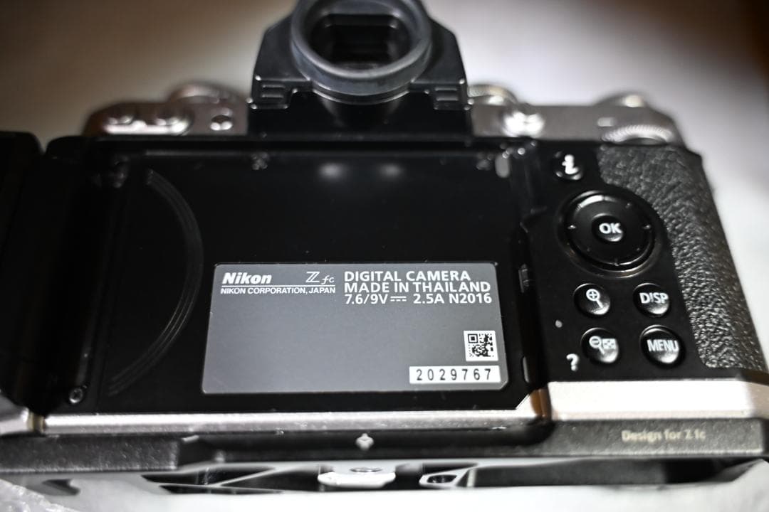 Nikon Z fcメーカーメンテ済 外装・上部ダイヤル交換済 バッテリー3個付