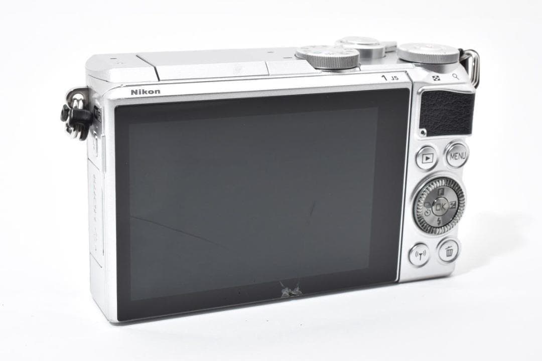 Nikon ニコン 1 J5 30-110mmセット　ミラーレス一眼カメラ