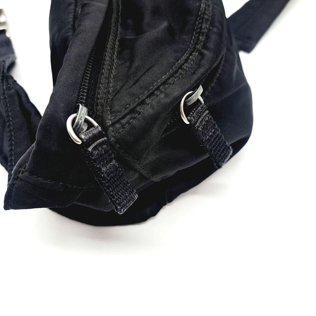 PRADA ウエストポーチ　ボディバッグ 　三角ロゴプレート　ナイロン　ブラック