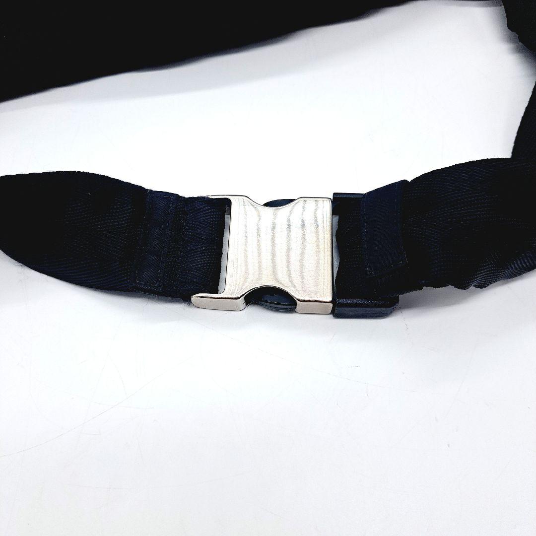 PRADA ウエストポーチ　ボディバッグ 　三角ロゴプレート　ナイロン　ブラック