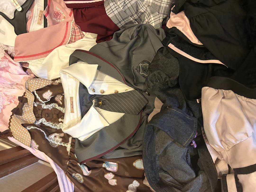 レディース衣類セット（多彩なデザイン）1月27日限定！引越しのため