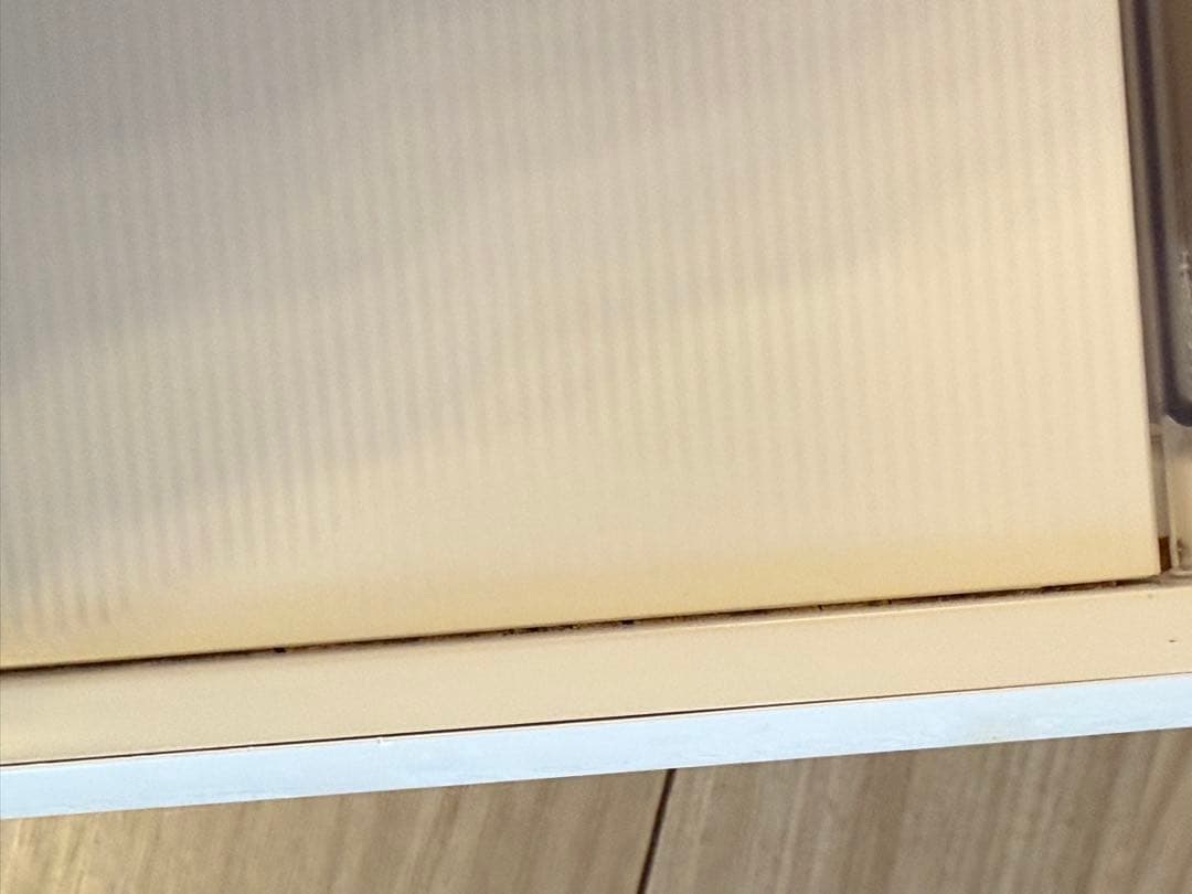 ネスプレッソ　F111 カプセル式コーヒーメーカー　ラティシマ•ワン　2021年