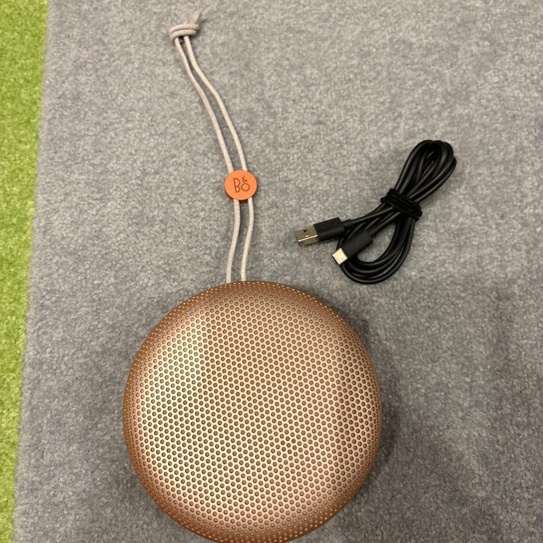 バング&オルフセン Beoplay A1 ワイヤレススピーカー