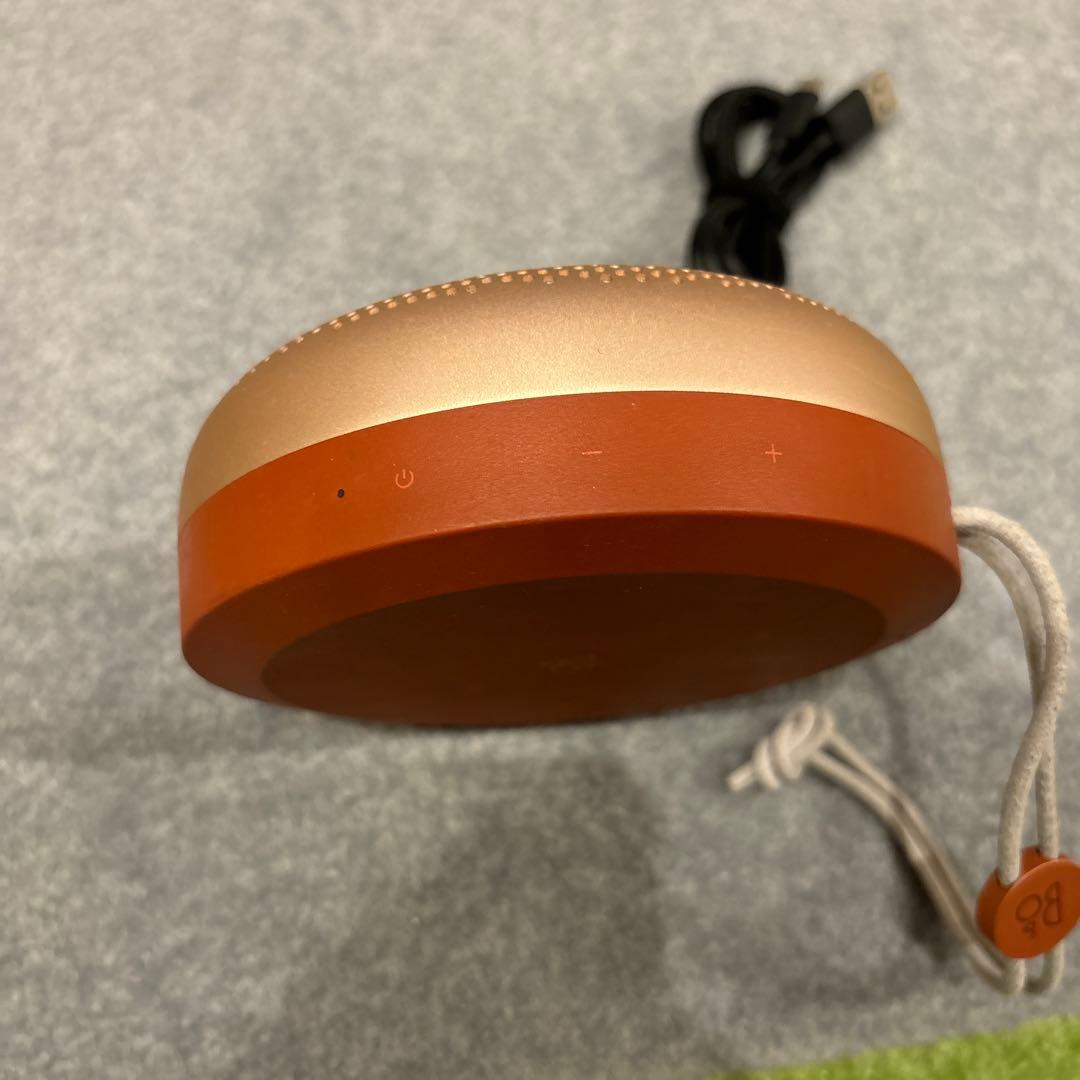 バング&オルフセン Beoplay A1 ワイヤレススピーカー