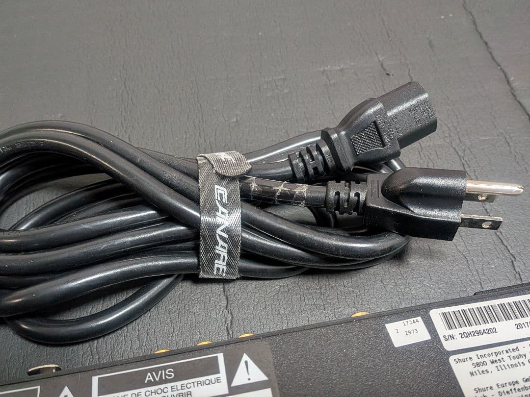 ③美品完動ShureSCM262マイクロホンミキサラック金具付