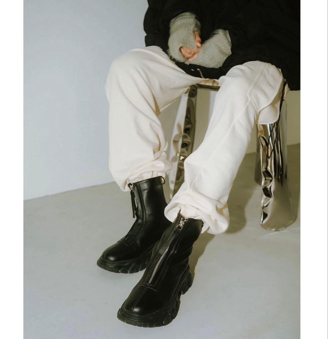 Knuthmarf unique sole boots ショートブーツ　黒 24