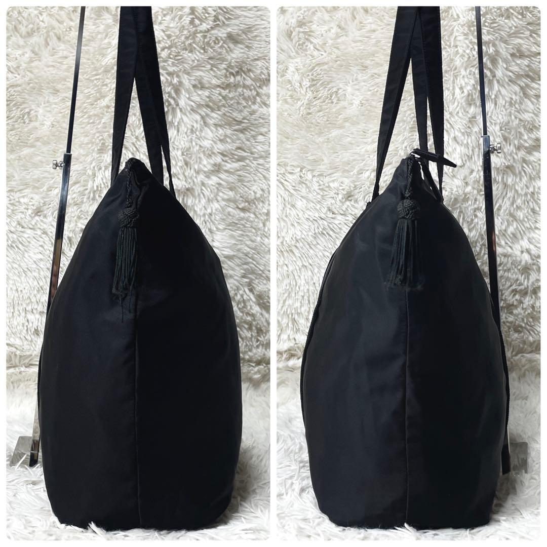 【美品】PRADA プラダ　ボストンバッグ　トート　ナイロン　刺繍　ブラック　黒