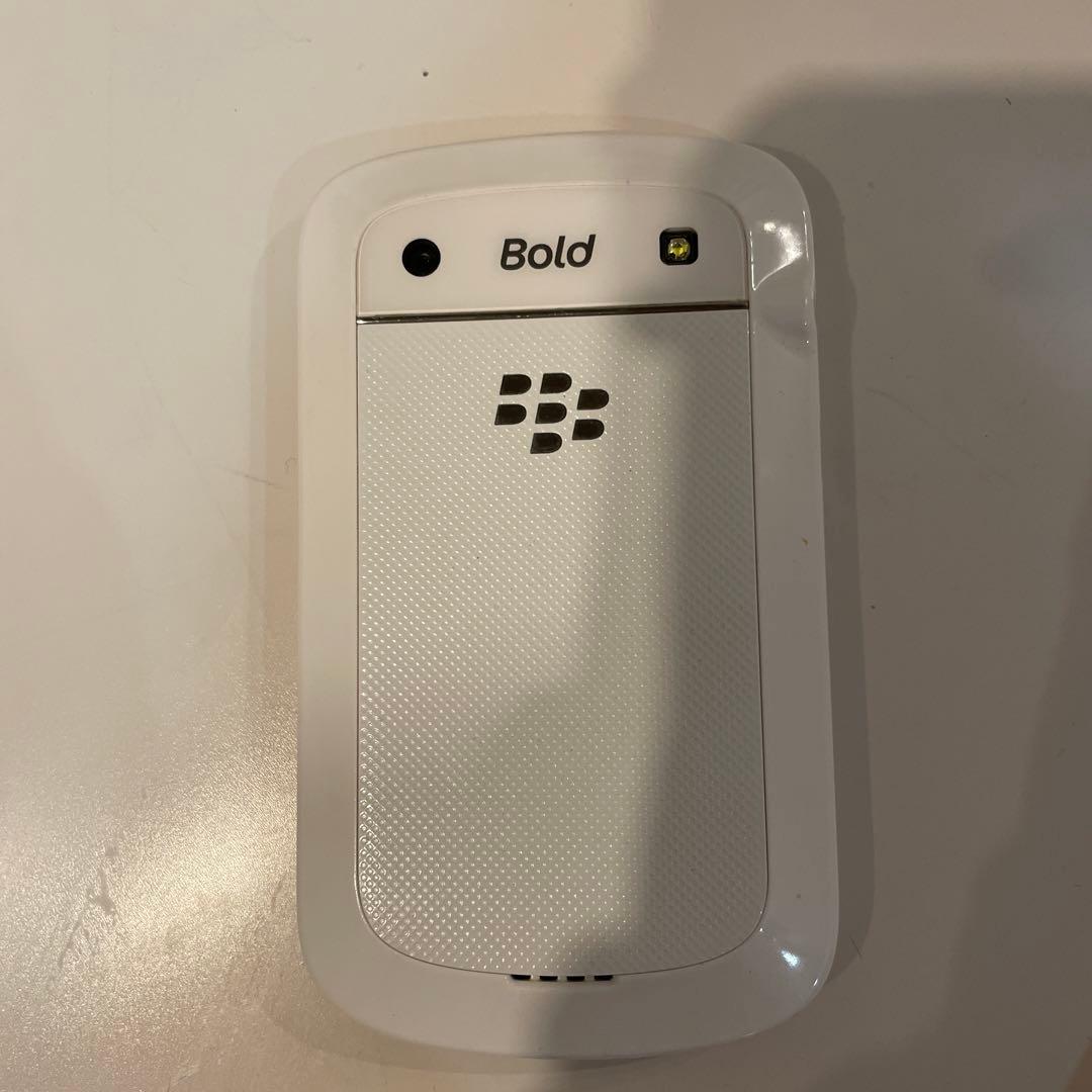 BlackBerry bold 9900 ホワイト