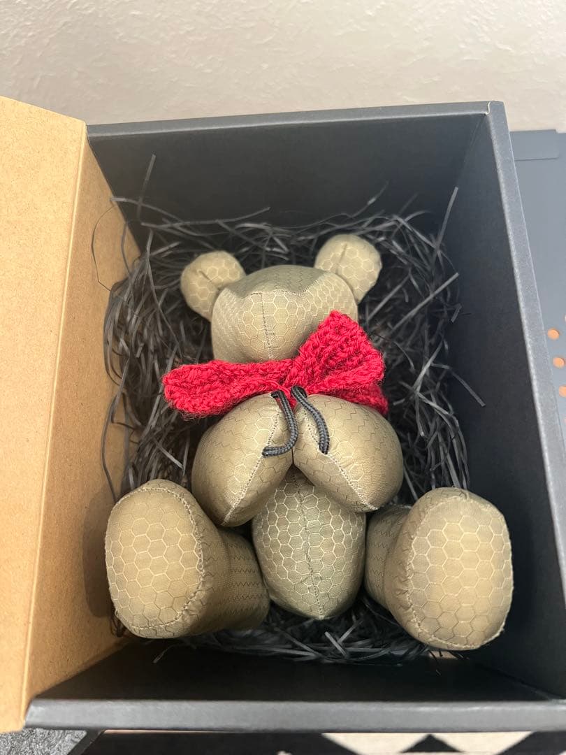 motto_kuma サンドベージュ　マフラー付き