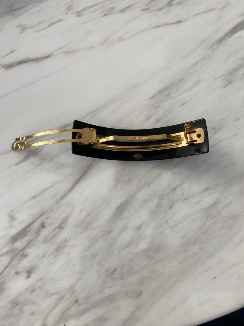 CHANEL ブラック ヘアクリップ クリスタル装飾