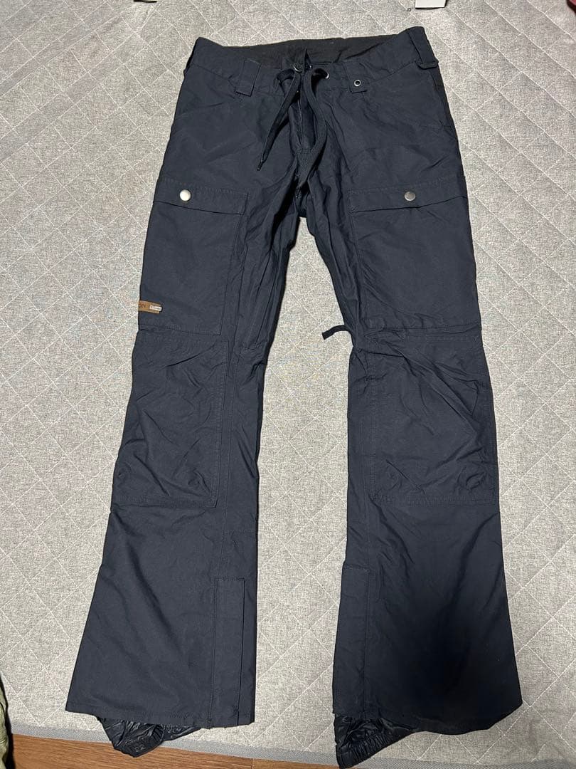 Burton カモフラージュ スノーボードウェア　上下セット