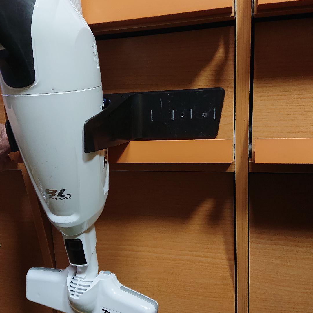 マキタ 18V 充電式掃除機 CL281FD