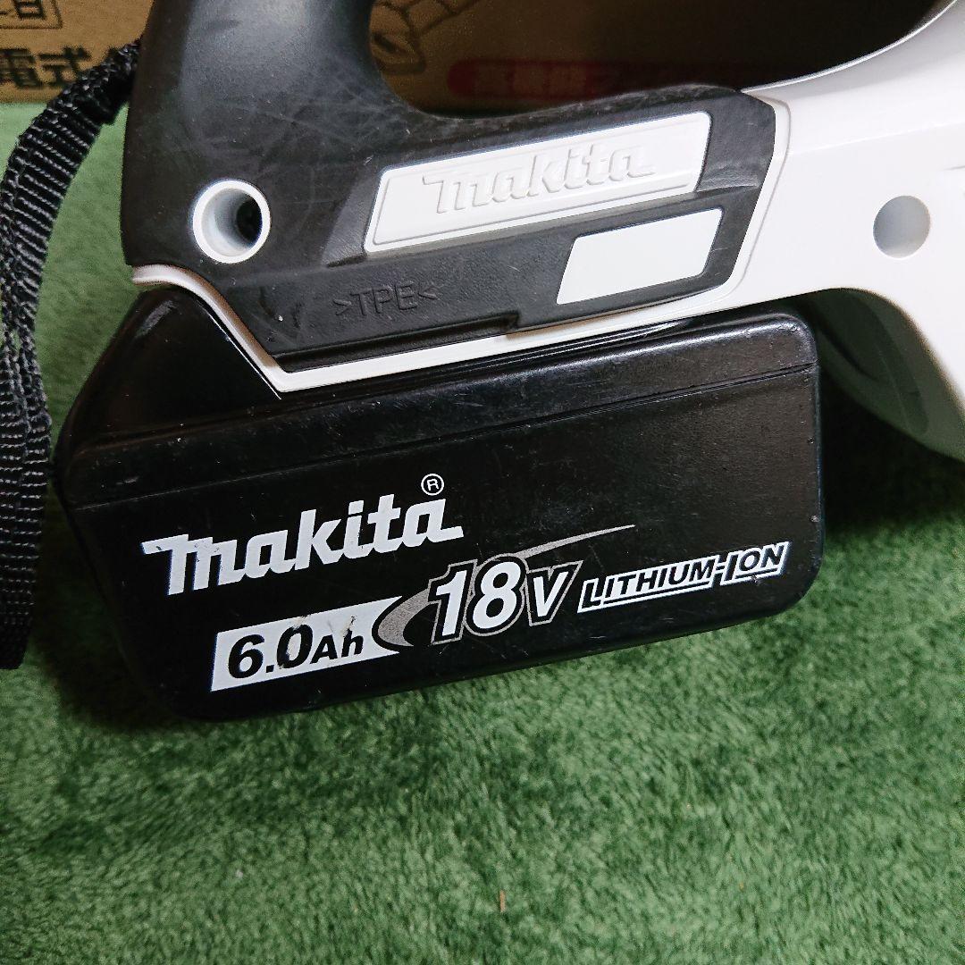 マキタ 18V 充電式掃除機 CL281FD