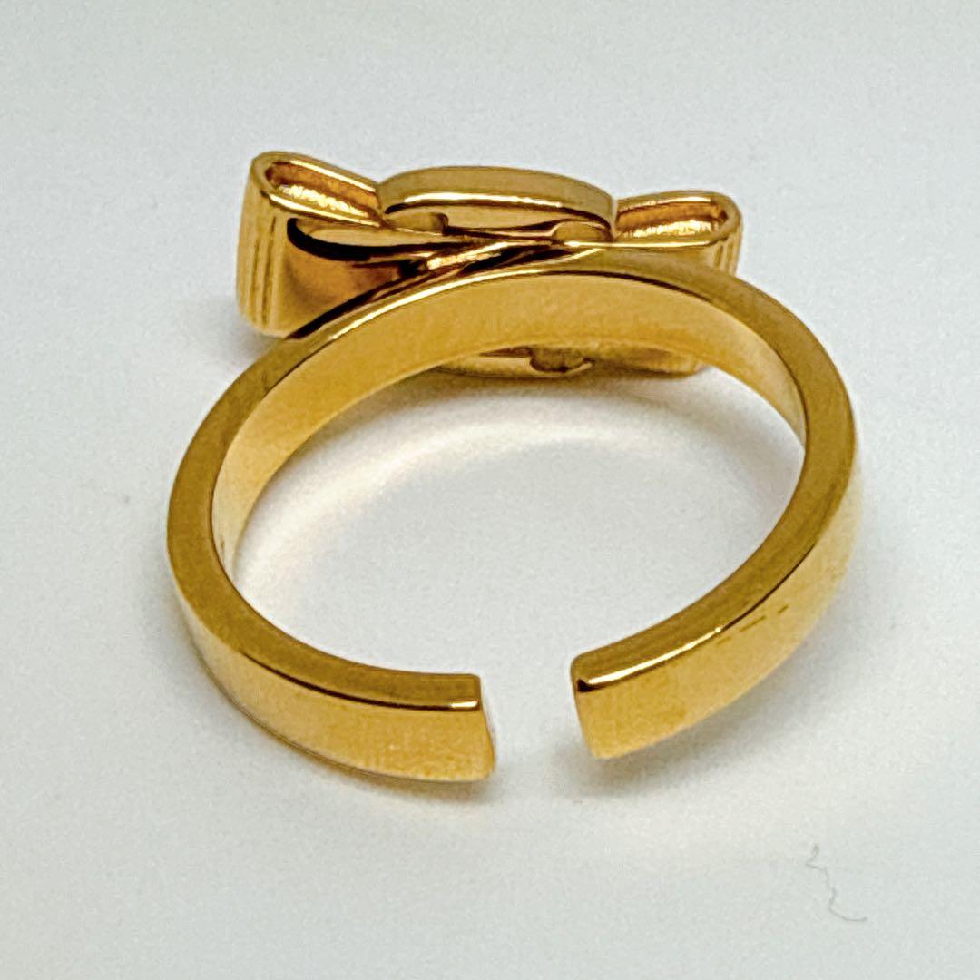 【12号 美品 付属品付】FERRAGAMO ヴァラ リボン リング ゴールド