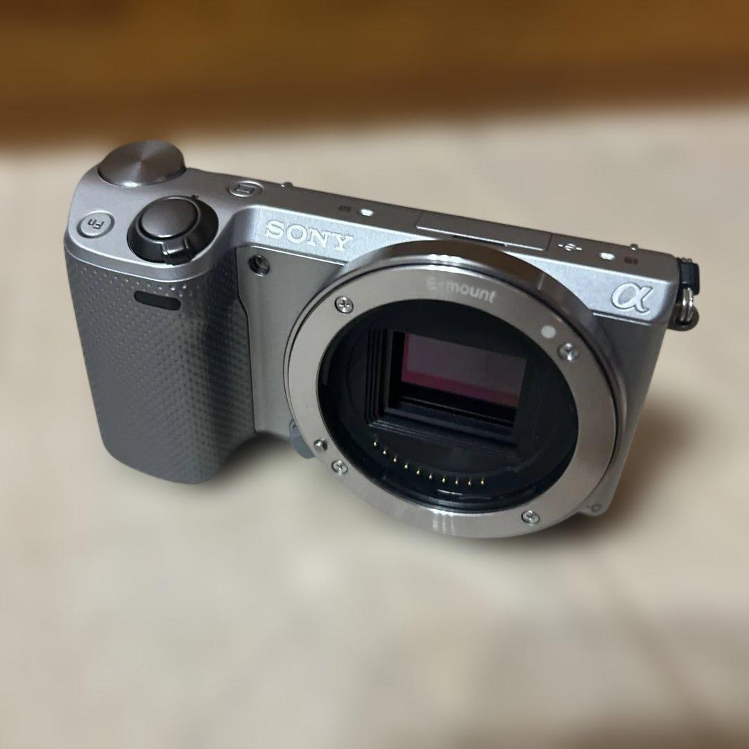 ソニー　NEX 5T ボディ　動作良好