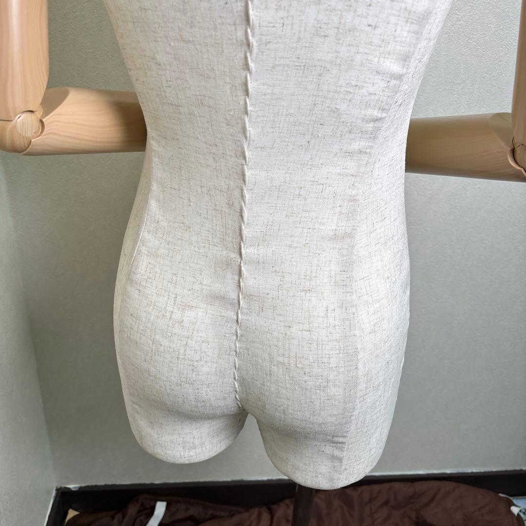 S*A様 腕付き　腕可動式　マネキン 上半身用　女性 　腕付き 上半身 トルソー