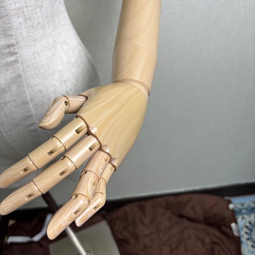 S*A様 腕付き　腕可動式　マネキン 上半身用　女性 　腕付き 上半身 トルソー