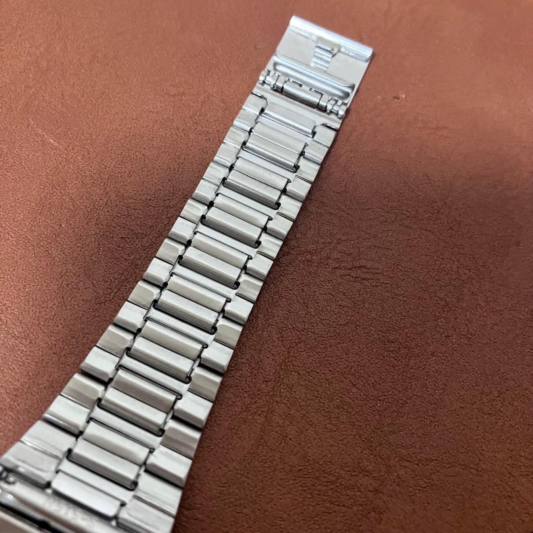 CASIO CLASSIC A158WEA-1JF 本田翼 モデル　ユニセック